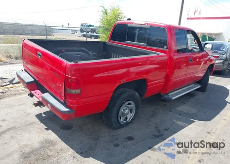 2001 Dodge Ram 1500 St z USA, uszkodzony, nr VIN 1B7HF13Y91J245948